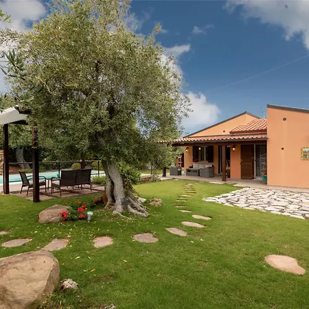 Olivella By Interhome Lascari